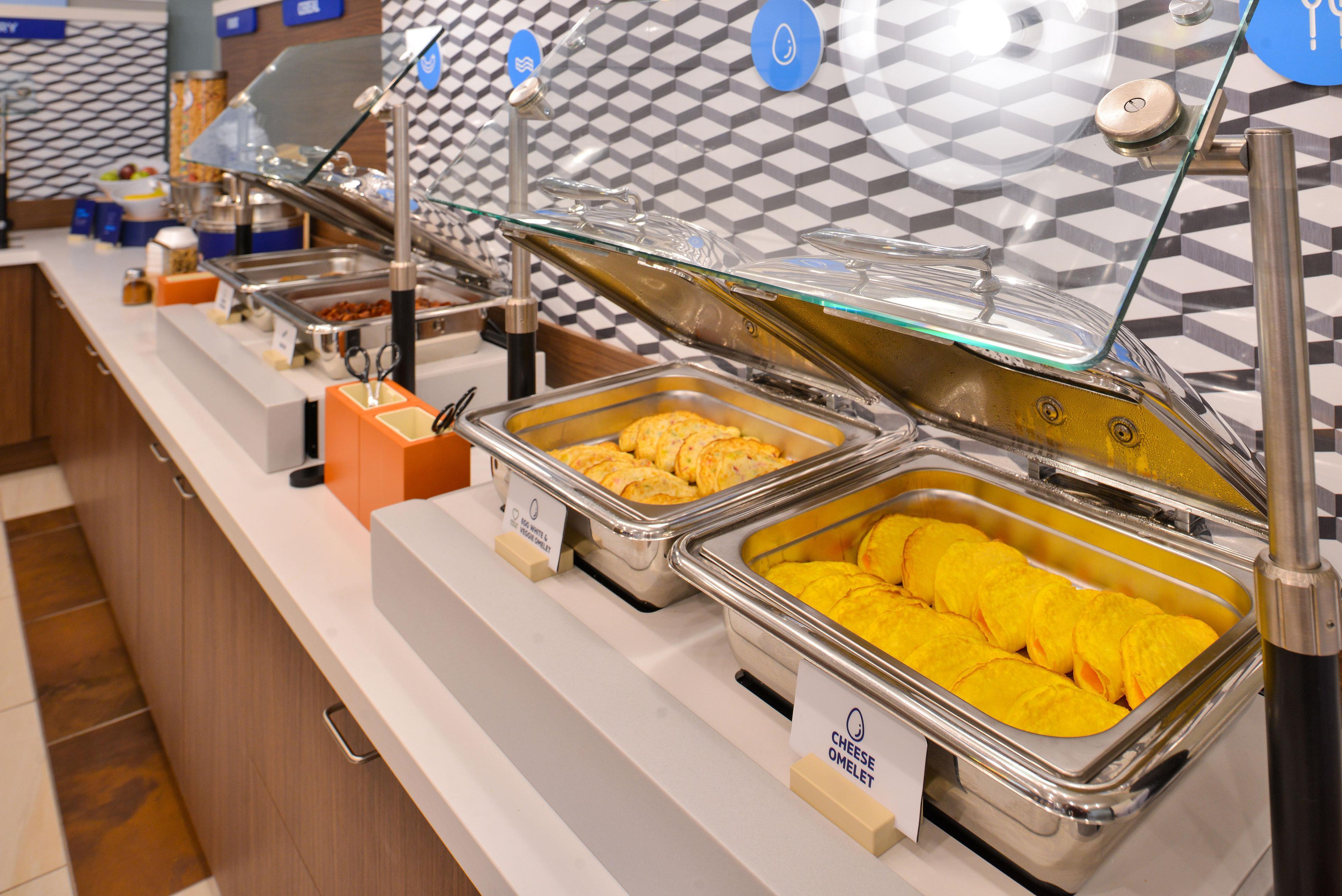 Holiday Inn Express & Suites Eureka By Ihg Экстерьер фото